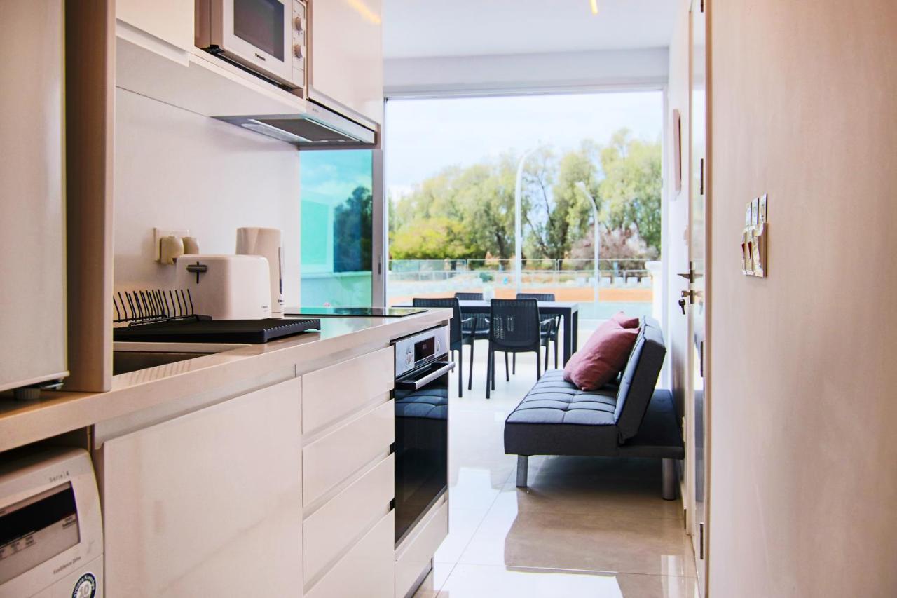 Phaedrus Living - Seaside Luxury Flat Harbour 105 Apartment Paphos Exterior photo